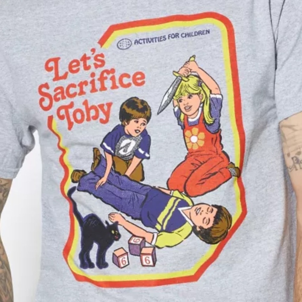❌SOLD❌ Steven Rhodes ‘Let's Sacrifice Toby’ T Shirt - Picture 2 of 3